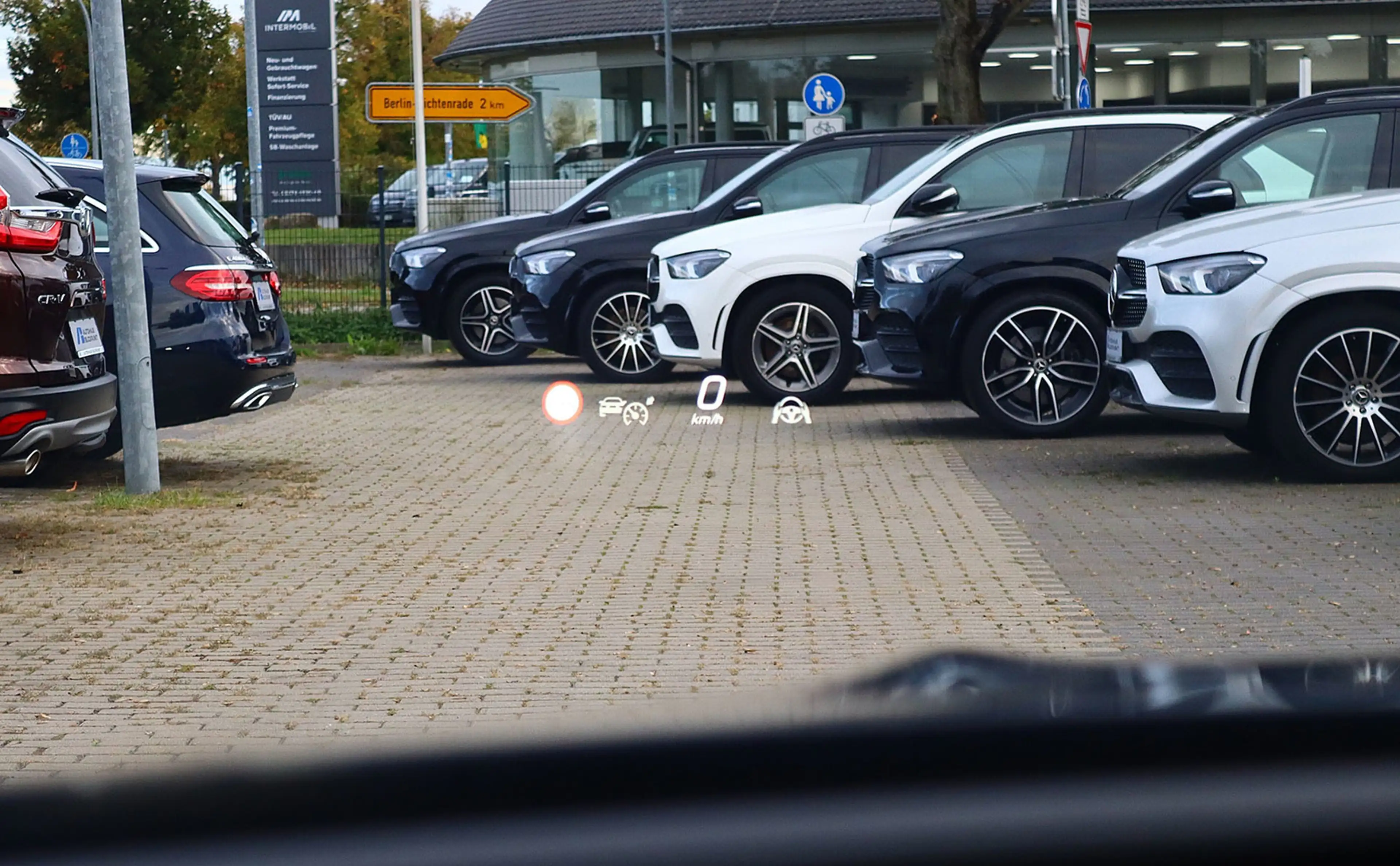 Mercedes-Benz C 220 d T 3x AMG DISTRONIC+PANO+KAMERA+HEADUP — photo 23
