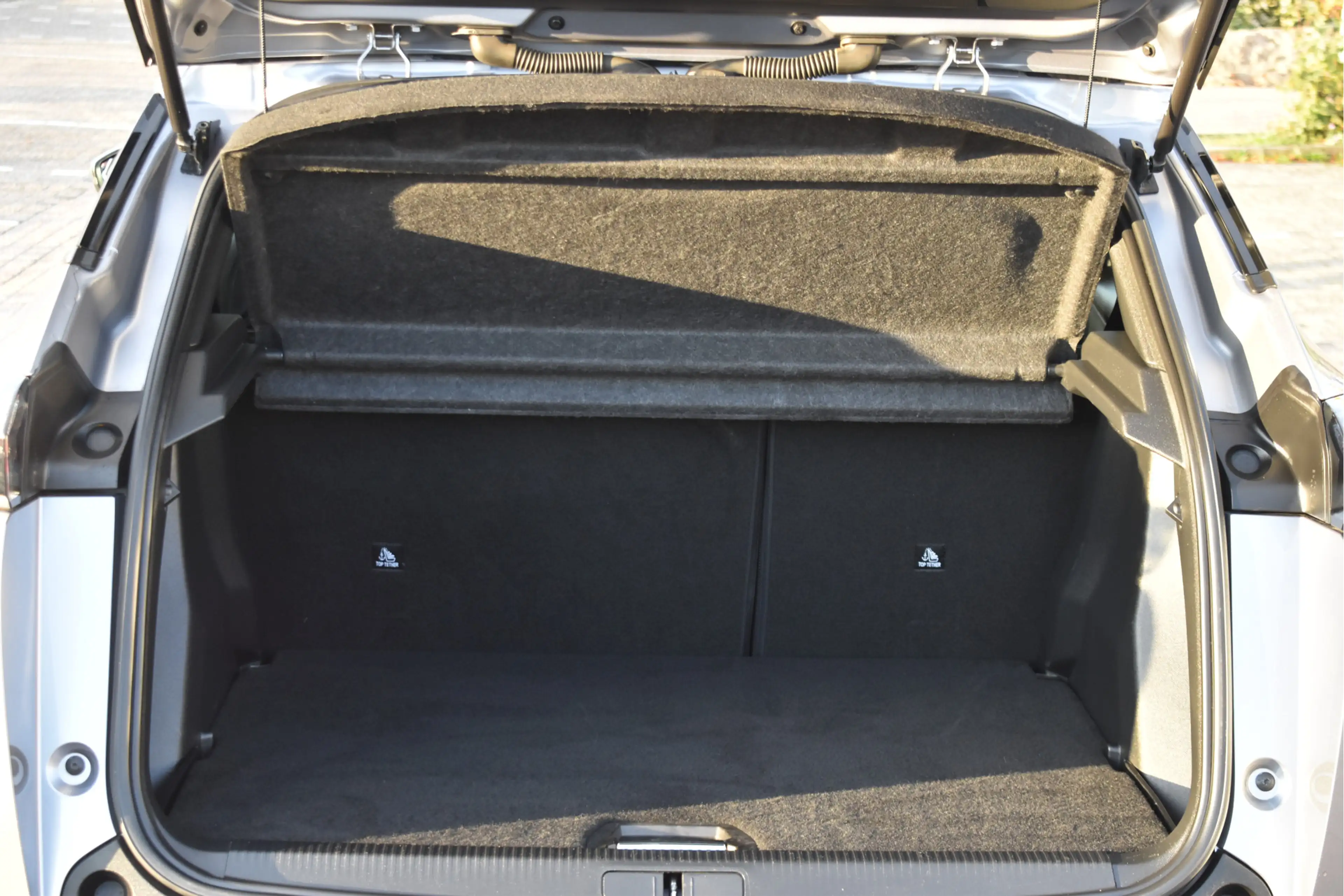 Peugeot 2008 1.2 PureTech Allure 131 pk Pack Drive Ass.Plus | D — photo 8