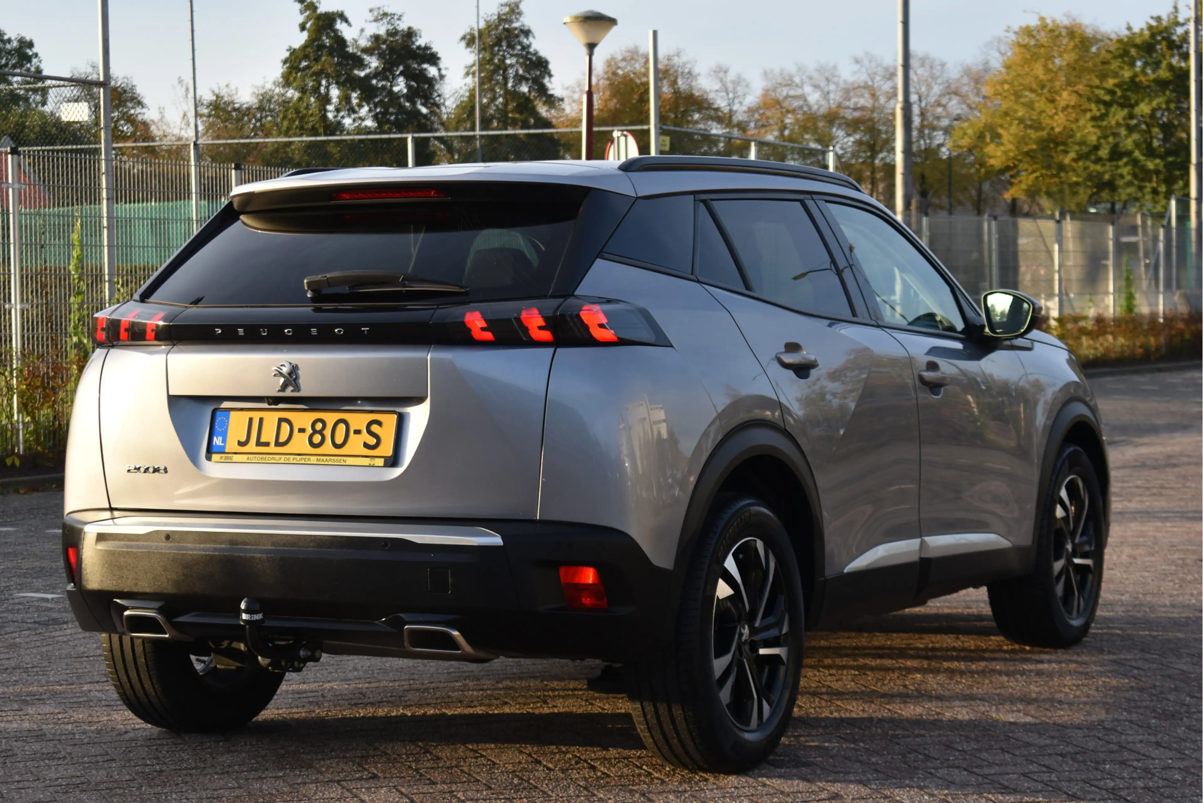 Peugeot 2008 1.2 PureTech Allure 131 pk Pack Drive Ass.Plus | D — photo 4
