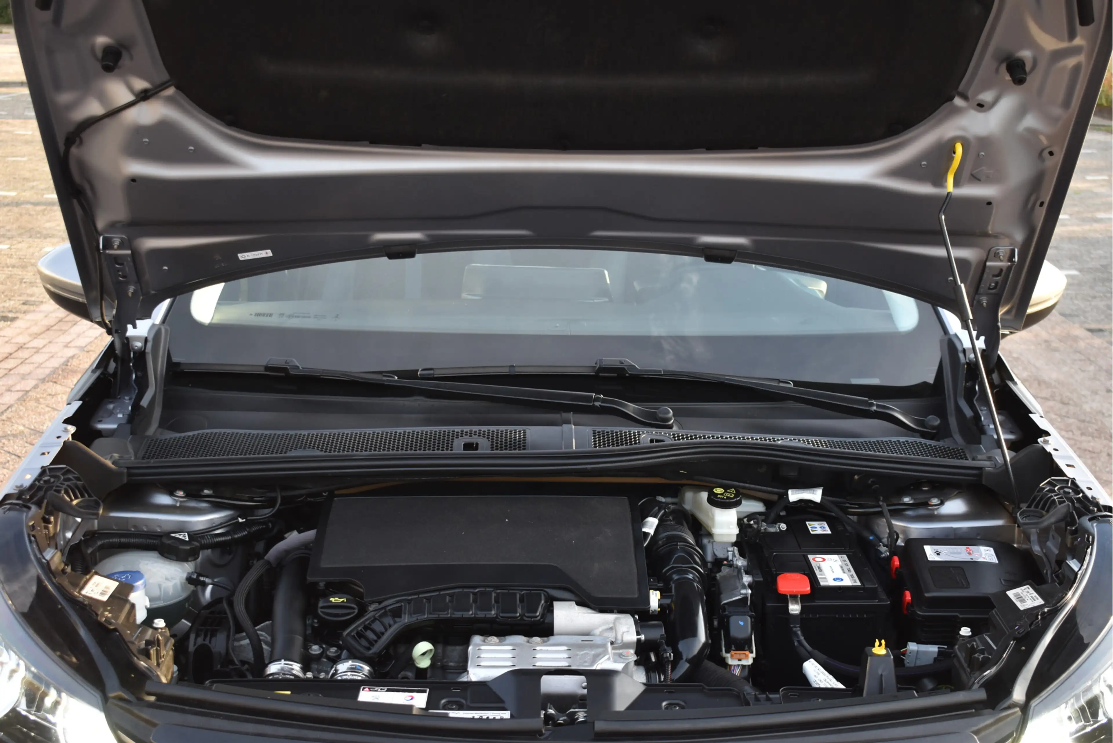 Peugeot 2008 1.2 PureTech Allure 131 pk Pack Drive Ass.Plus | D — photo 10