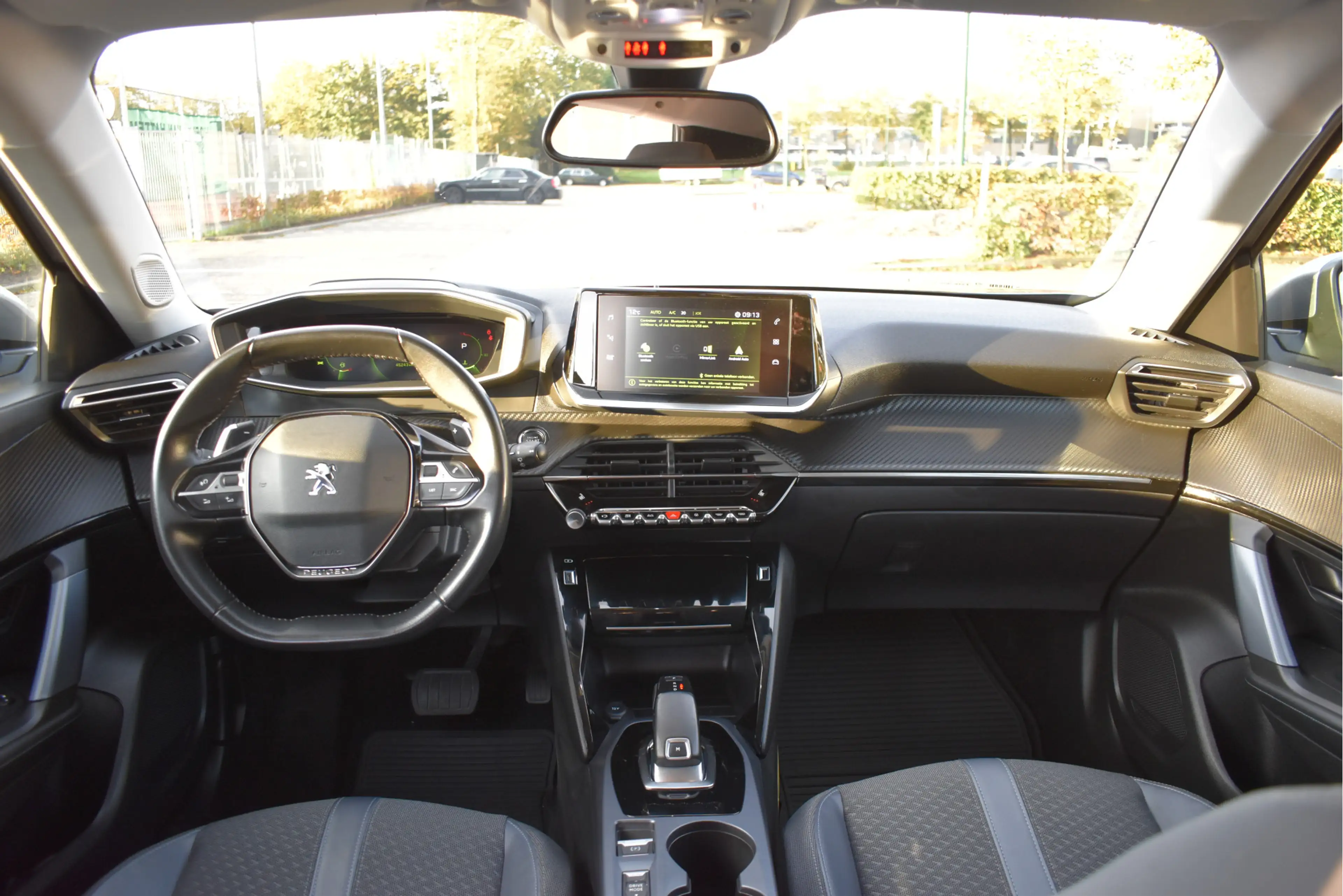 Peugeot 2008 1.2 PureTech Allure 131 pk Pack Drive Ass.Plus | D — photo 3