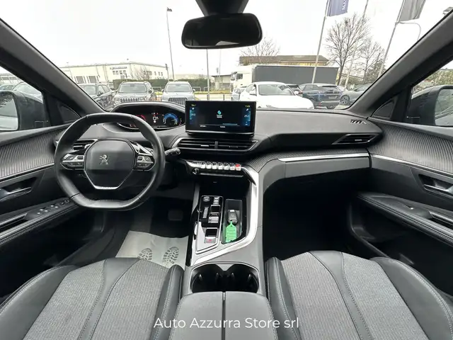 Peugeot 3008 view 12