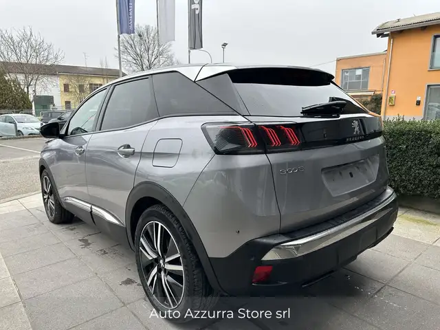 Peugeot 3008 view 6
