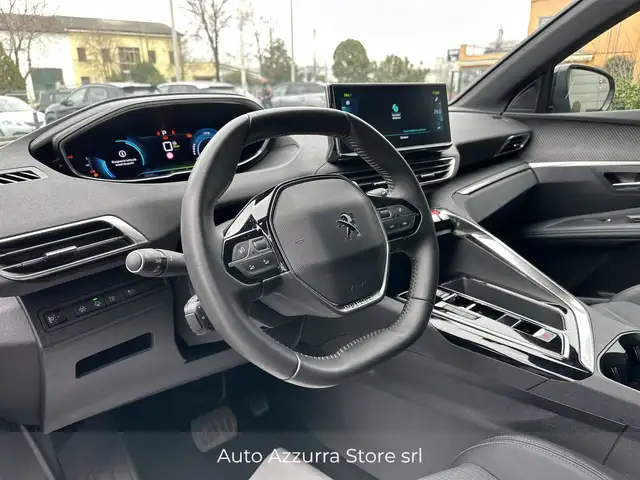 Peugeot 3008 view 11