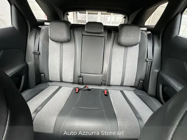 Peugeot 3008 view 15