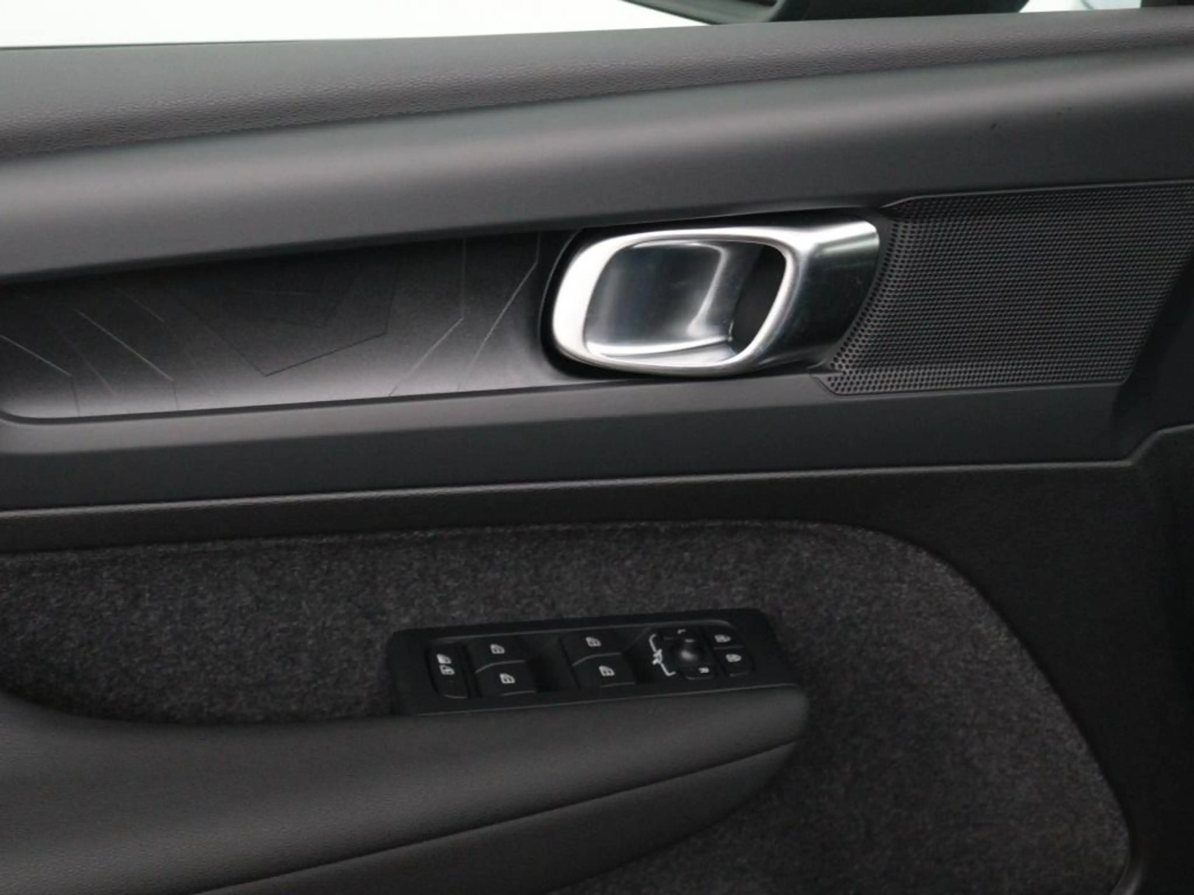 Volvo C40 Extended Plus 82 kWh | Adaptive cruise | Trekhaak — photo 12