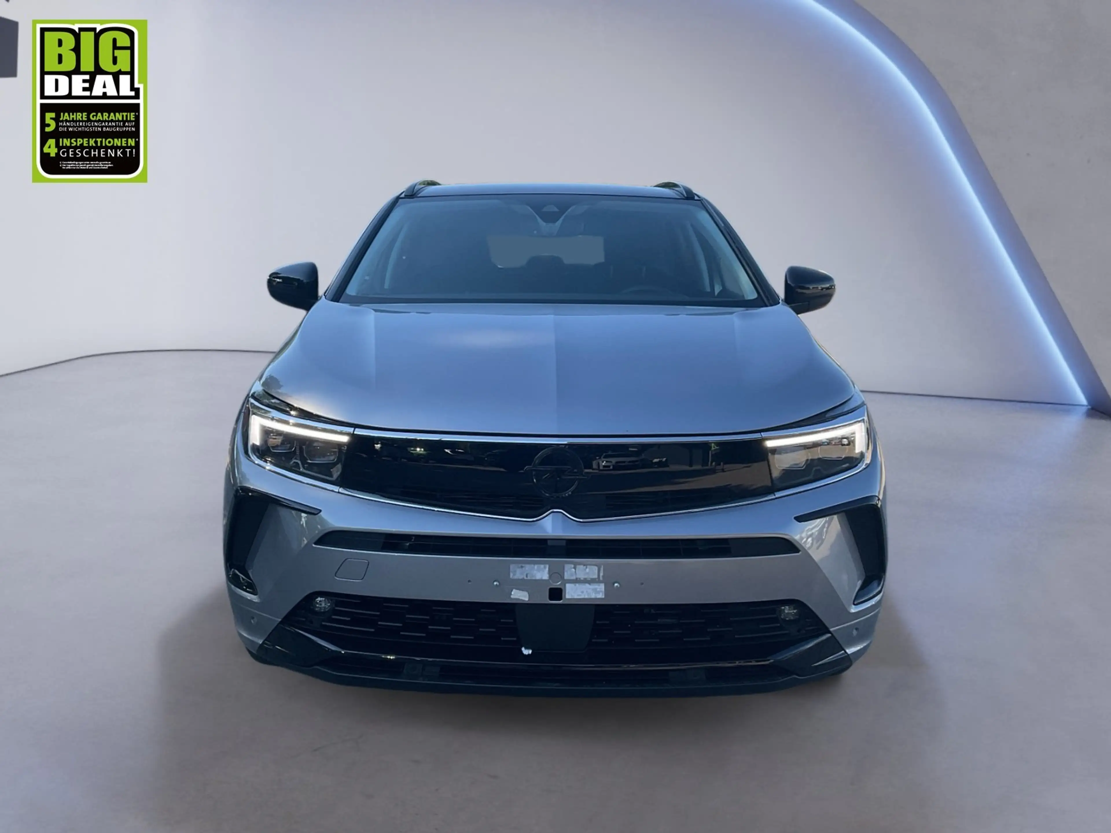 Opel Grandland 1.6 GSE Plug in Hybrid SOH: 99% Navi — photo 10