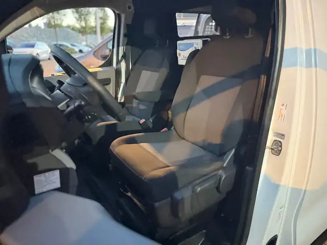 Citroen Jumpy view 15