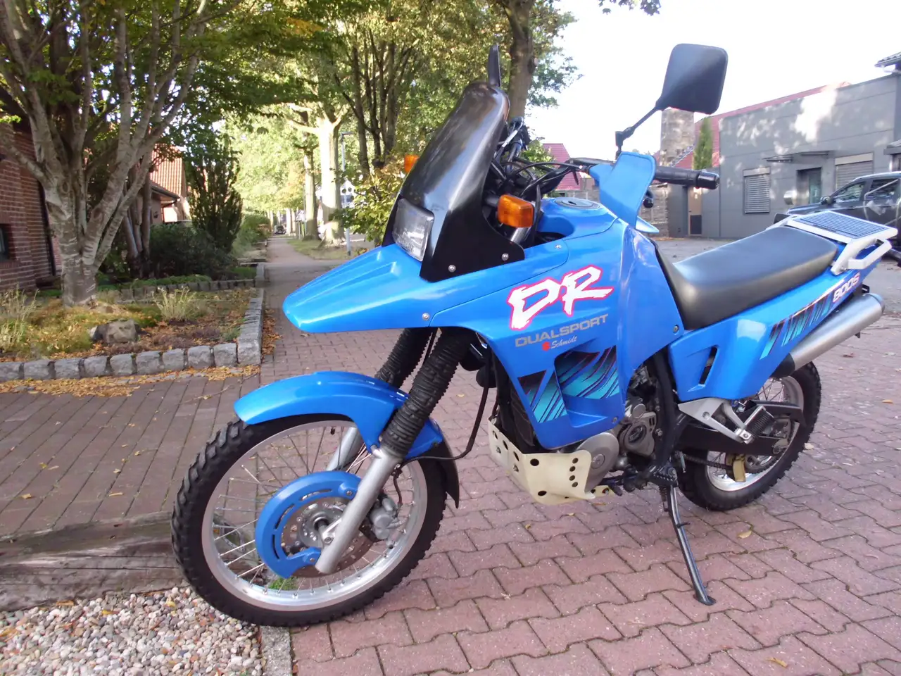 Suzuki DR Big