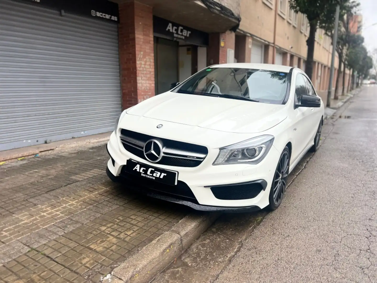 Mercedes-Benz CLA 45 AMG 4Matic 360 7G-DCT Білий - 1