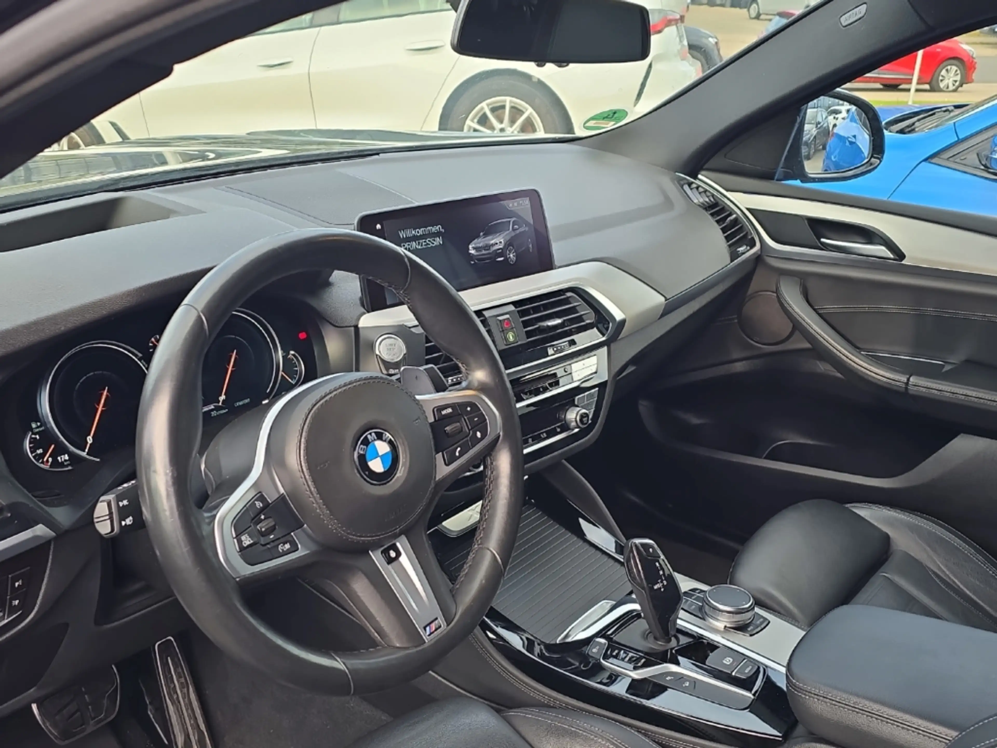 BMW X4 20 d M Sport Park-Assistent Sportpaket HUD StandHZ — photo 7
