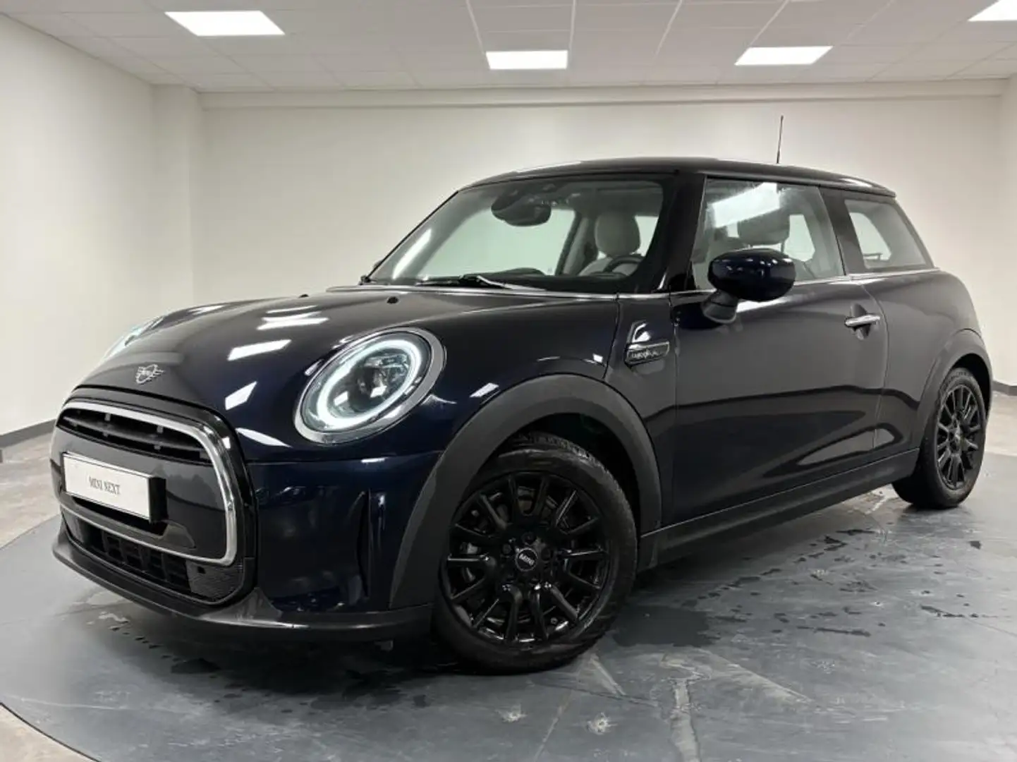 MINI One One 102ch Edition Camden BVA7 Noir - 1