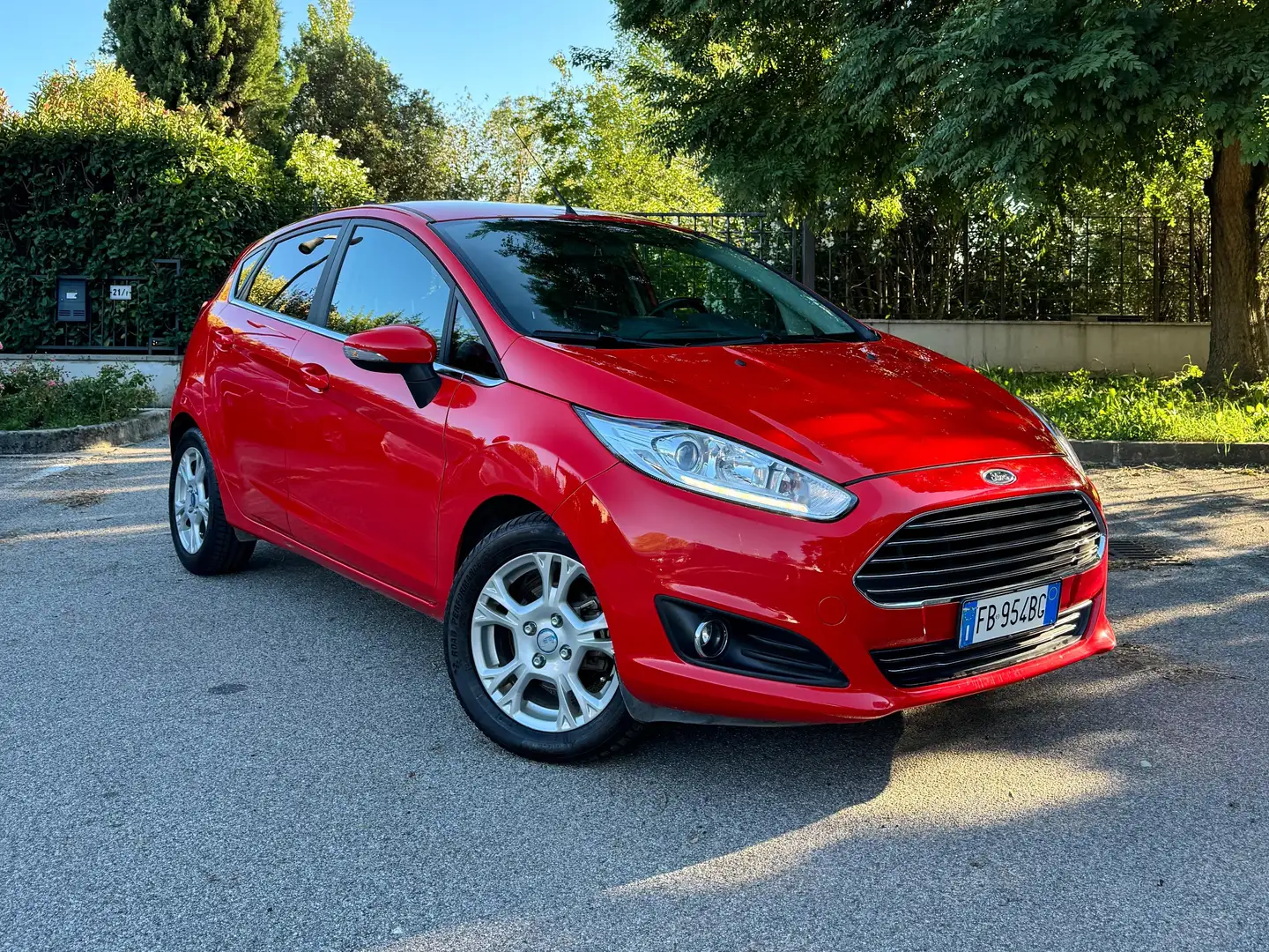 Ford Fiesta Fiesta VI 2013 5p 1.5 tdci Titanium 75cv E6 Rosso - 1
