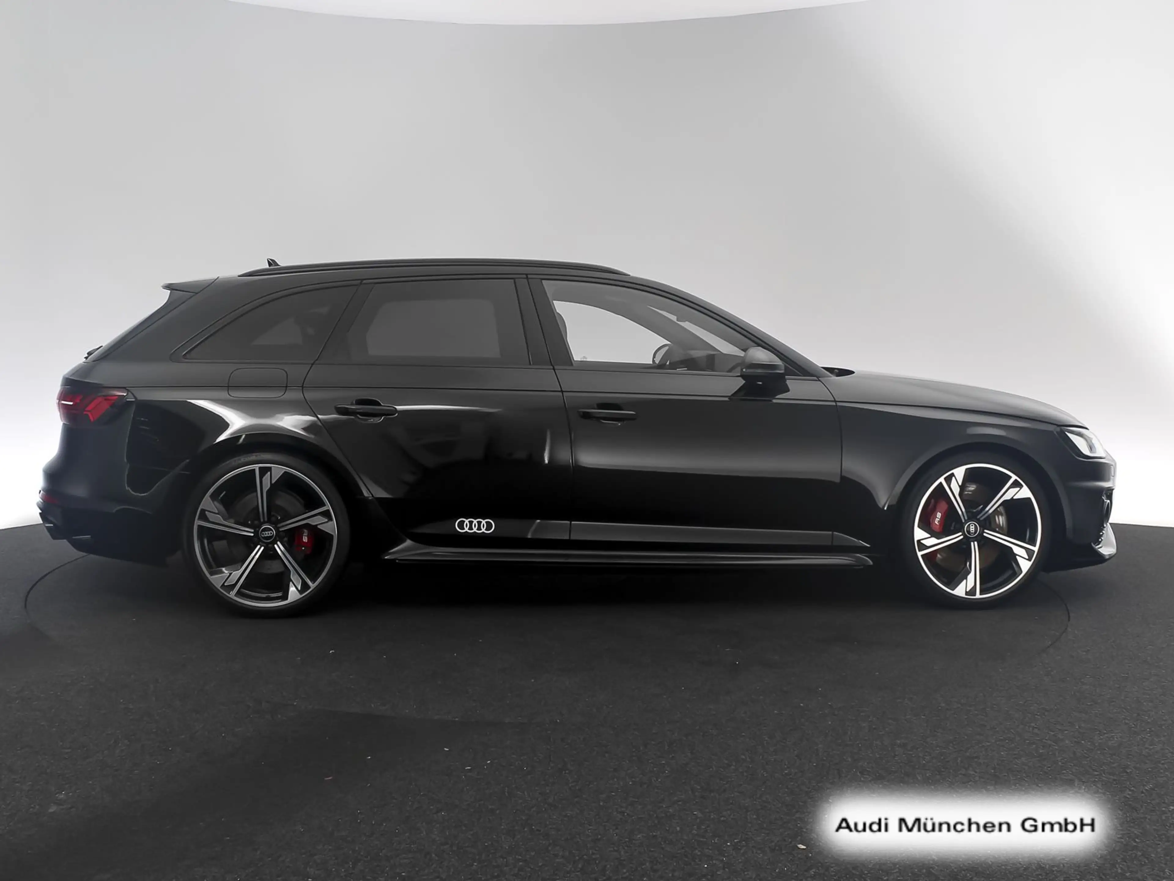 Audi RS4 RS4 Avant tiptr. RS-AGA/Virtual+/Kamera/Navi+ — photo 7