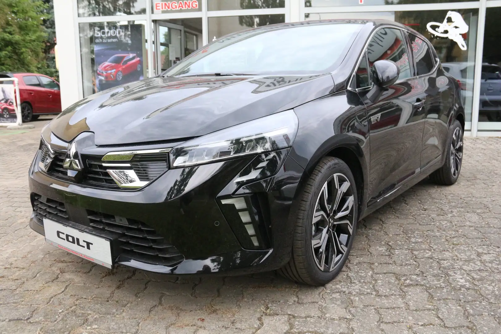 Mitsubishi Colt 1.6 Hybrid SELECT Zwart - 2