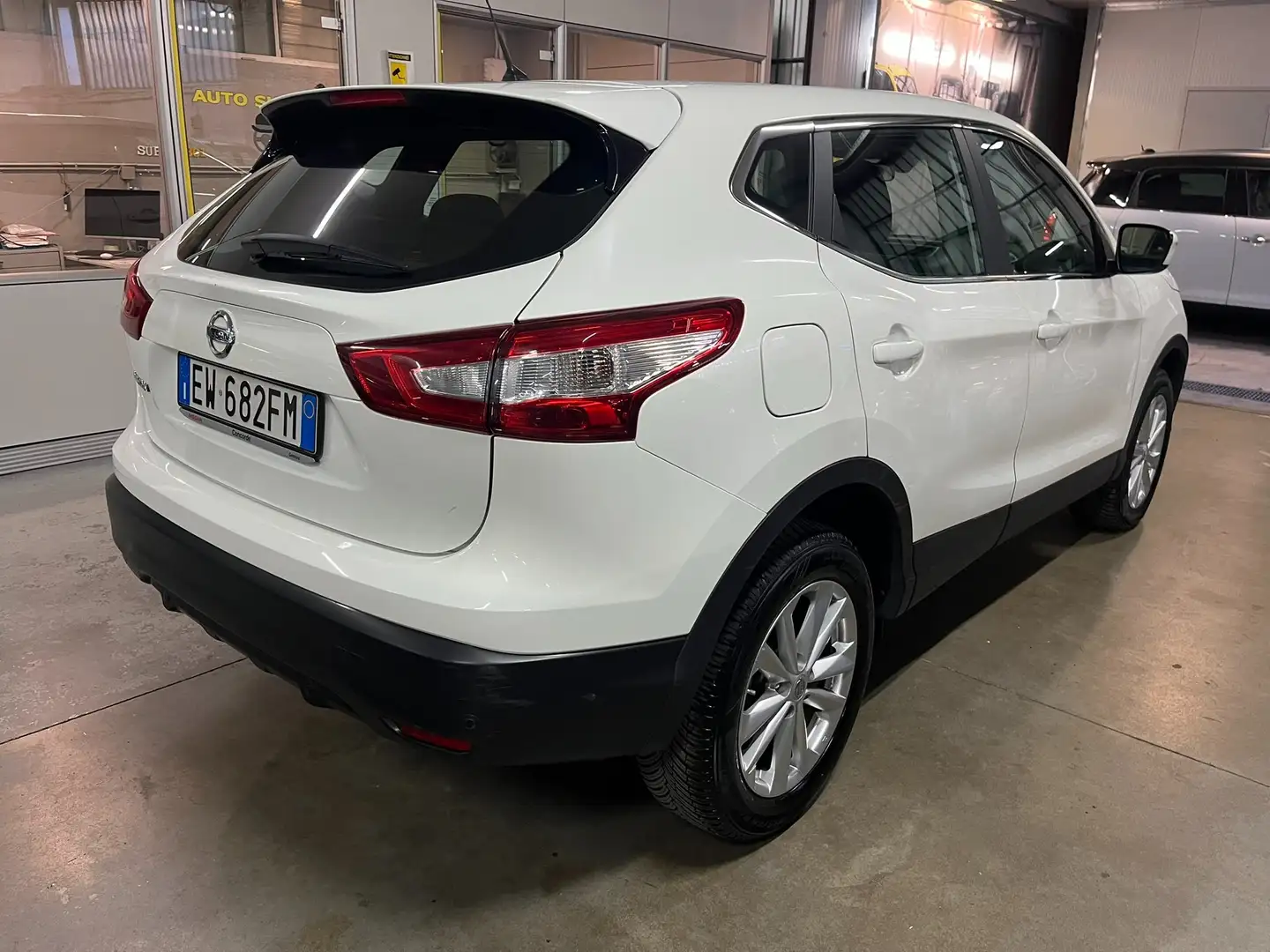 Nissan Qashqai 1.6 dci 130cv 4wd (4x4) unico proprietario Blanc - 2