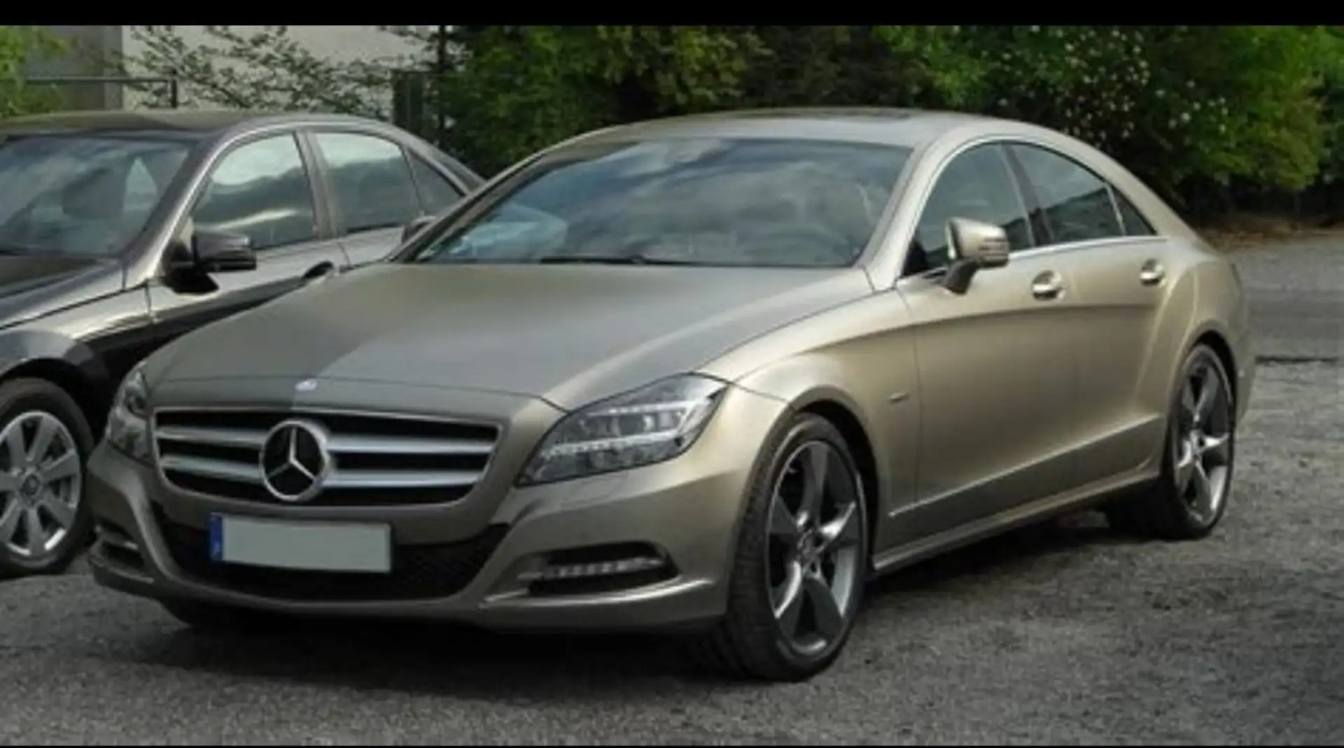 Mercedes-Benz 350 CLS Coupé Grau - 1