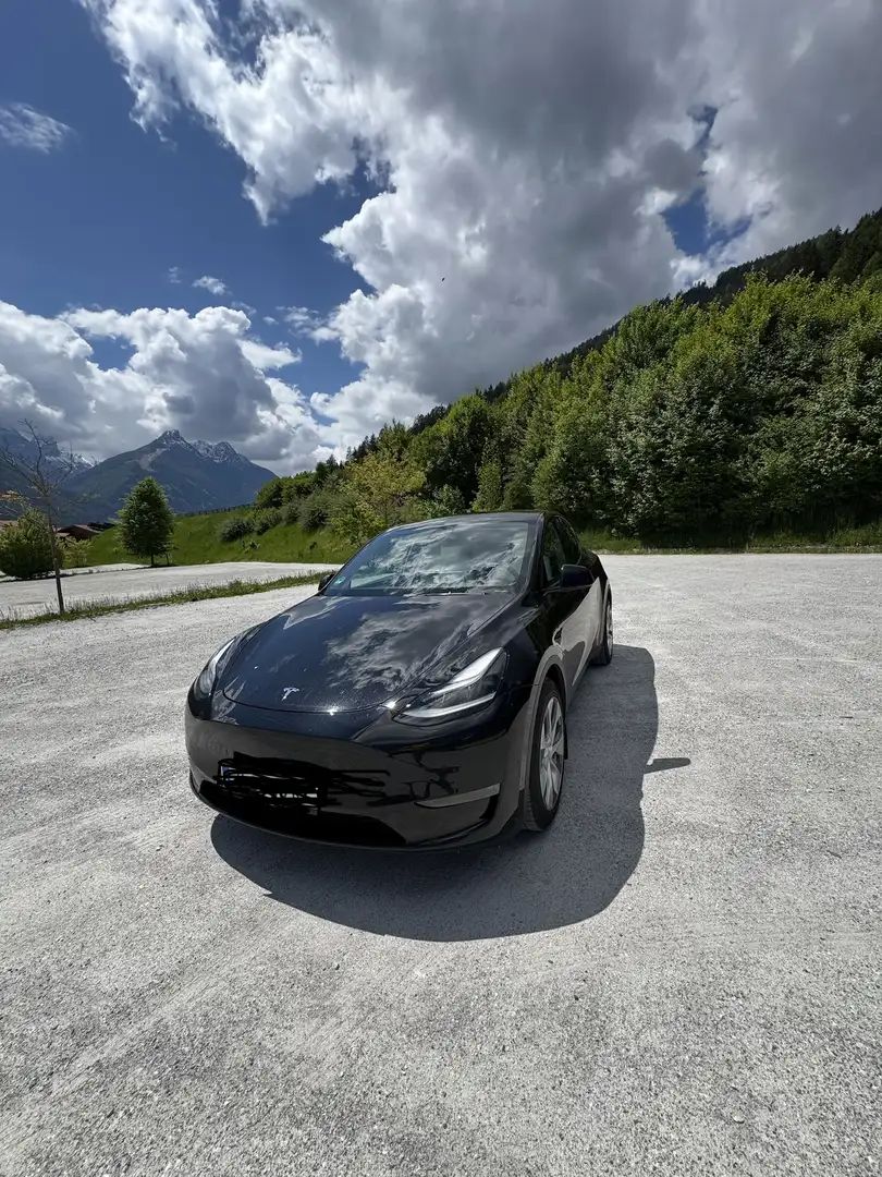 Tesla Model Y Model Y Long Range AWD 79kWh Schwarz - 1