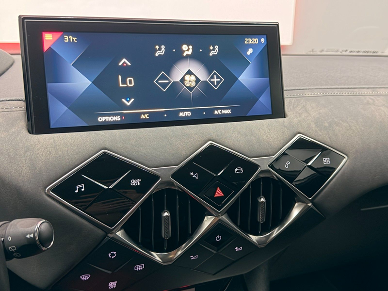 DS Automobiles DS 3 Crossback 1.2 PurTech 130 SoChic AutomatiK — photo 13