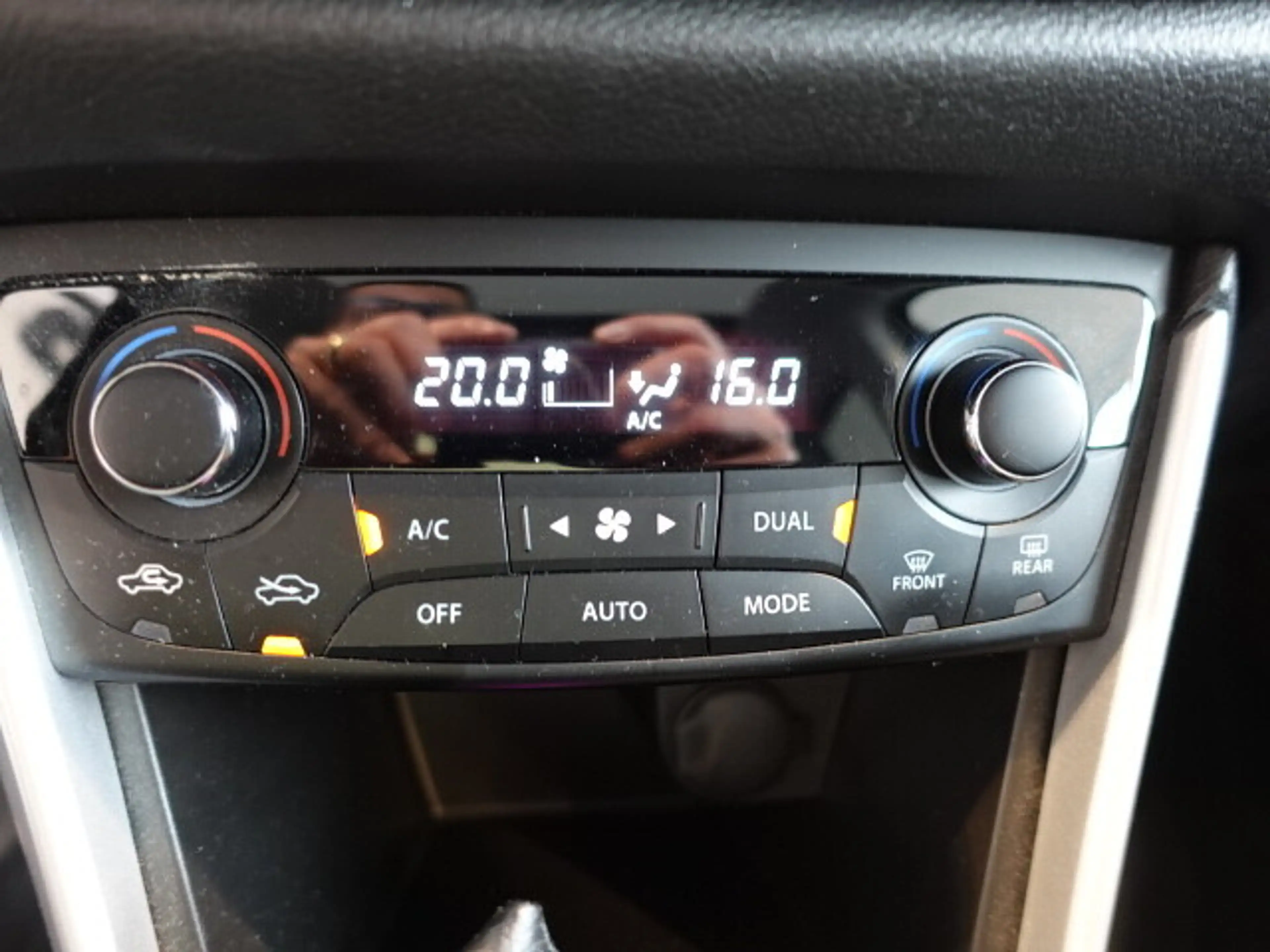 Suzuki SX4 S-Cross 1,4 GL+ DITC Hybrid ALLGRIP flash — photo 8