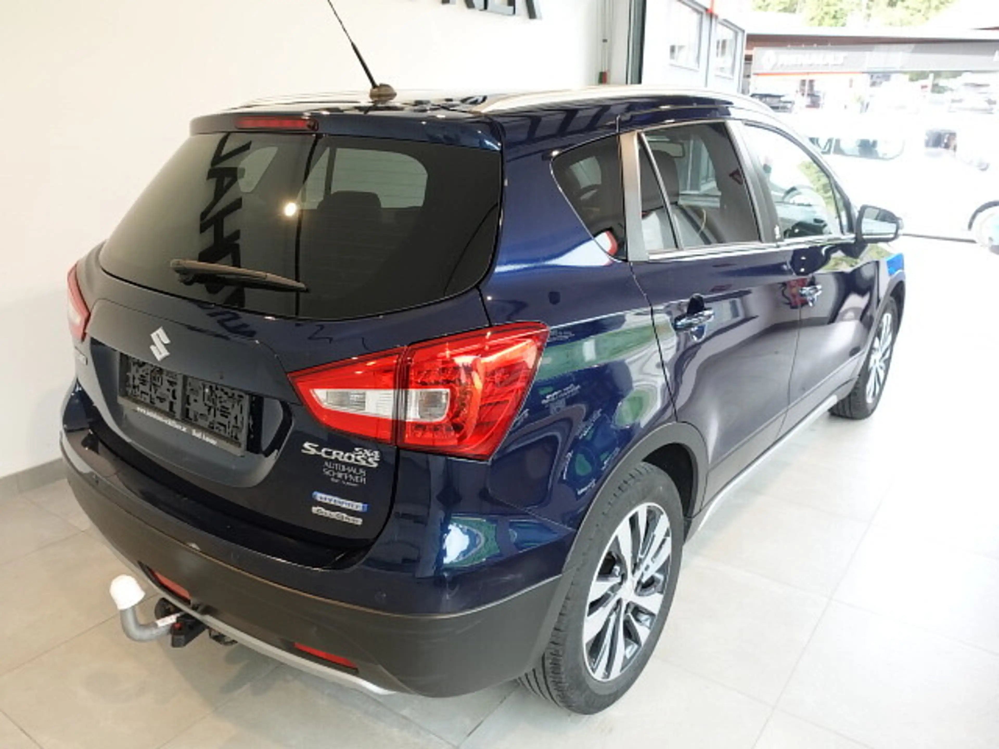 Suzuki SX4 S-Cross 1,4 GL+ DITC Hybrid ALLGRIP flash — photo 5