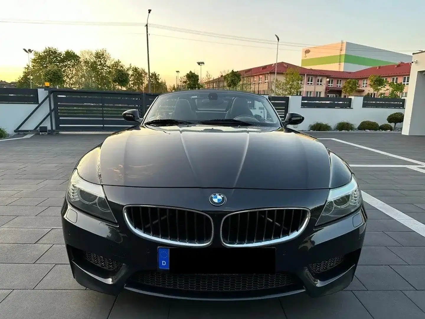BMW Z4 Z4 sDrive20i Aut. Schwarz - 1
