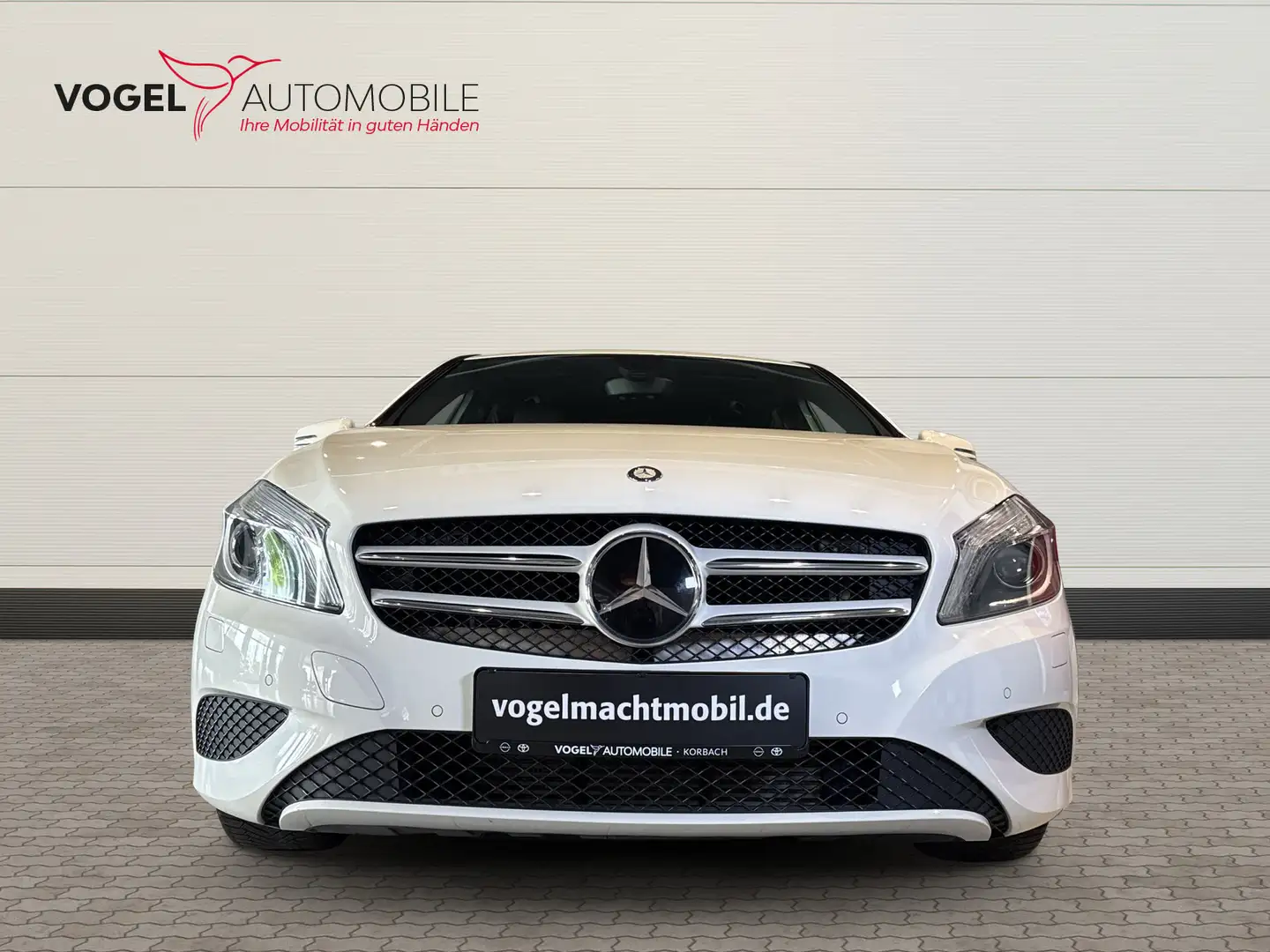 Mercedes-Benz A 180 BlueEfficiency Style +PDC+Xenon+SHZ Blanc - 2