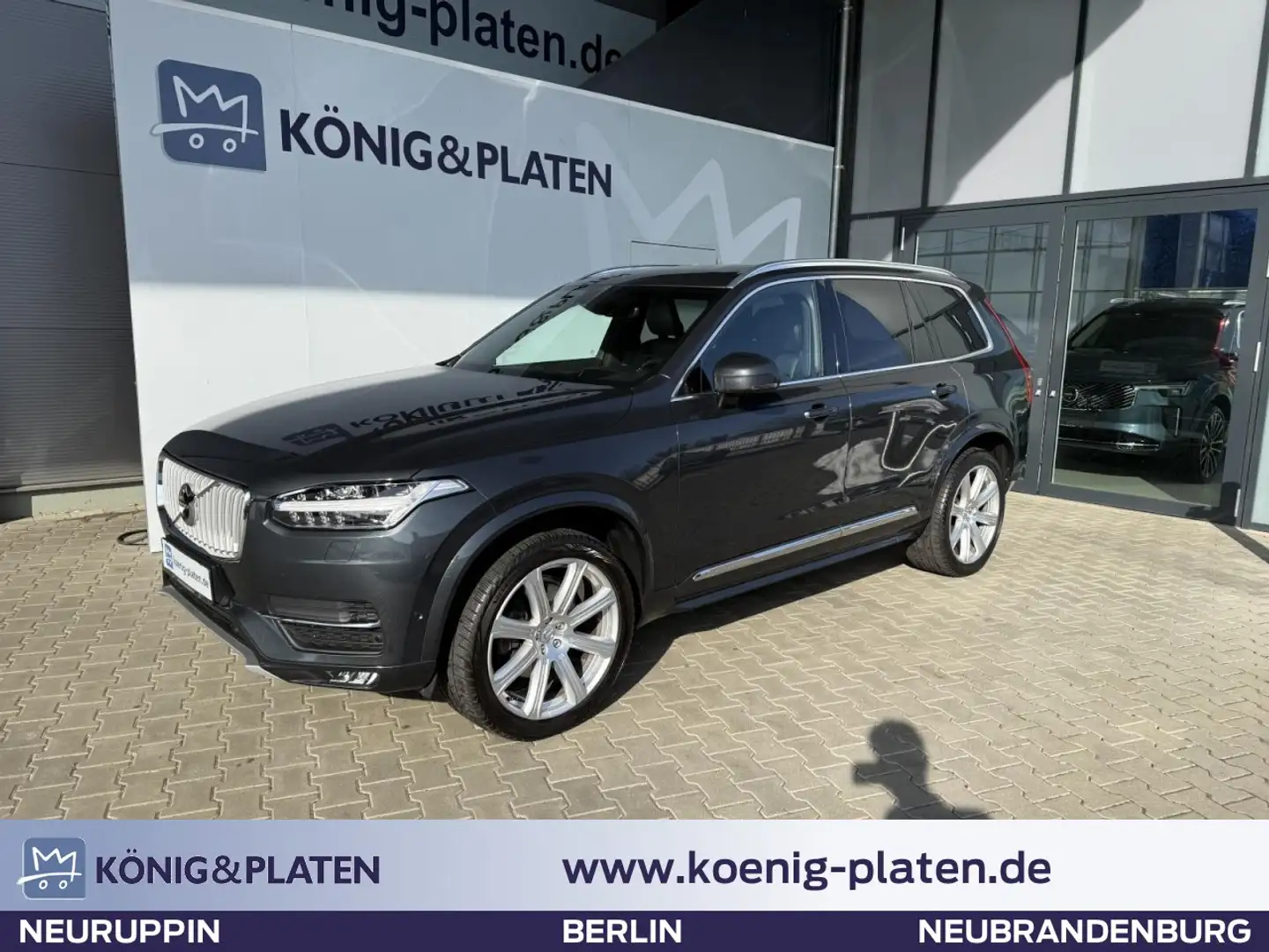 Volvo XC90 D5 AWD Inscription (EURO 6d-TEMP) 5-Sitzer Klima Grau - 1