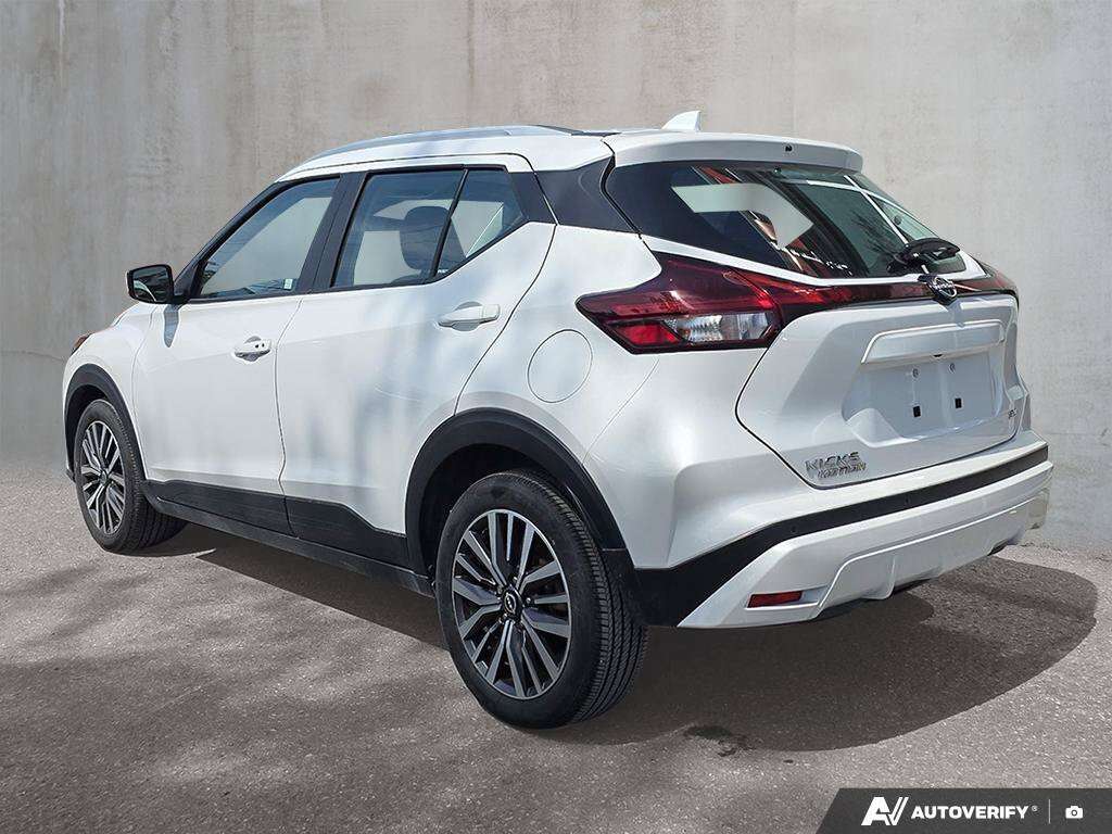 2024 Nissan Kicks SV | Clean CarFax | Apple Car Play | Android Auto — снимка 1