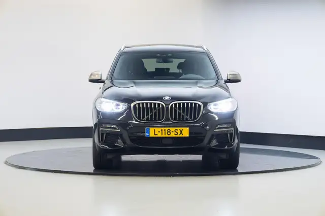 BMW X3 view 26