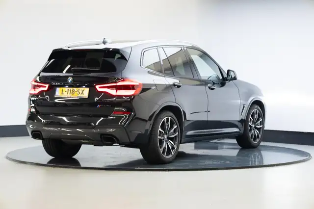 BMW X3 view 30