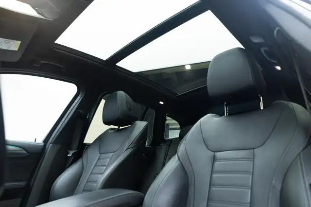 BMW X3 view 23