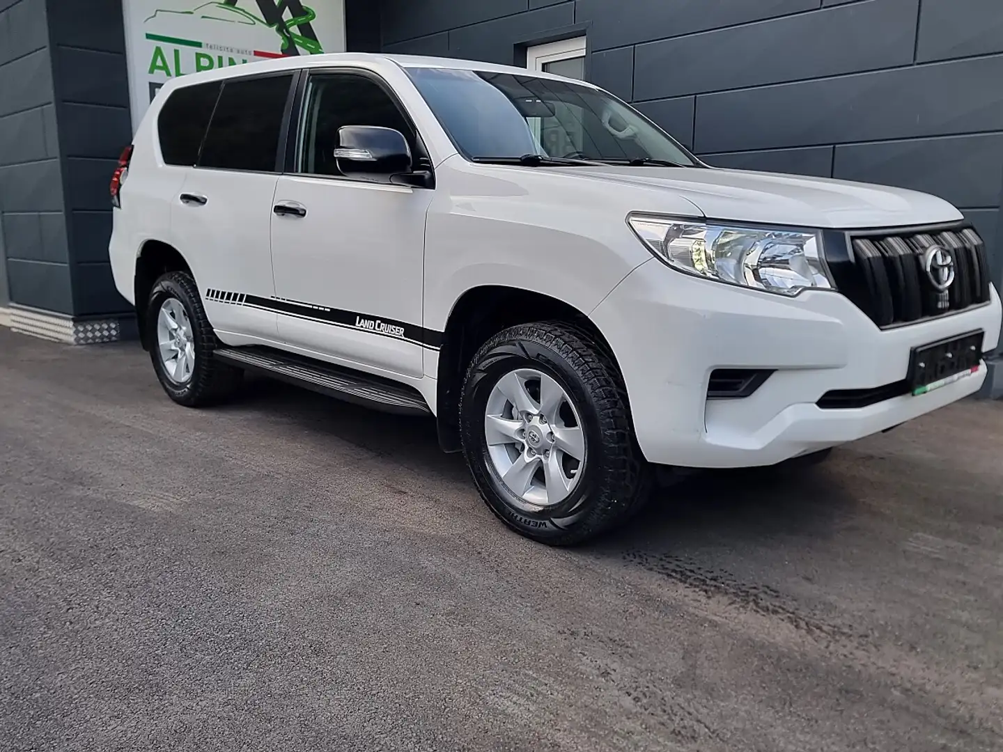 Toyota Land Cruiser Landcruiser 2,8 D-4D 4WD ++33000€NETTO++ Weiß - 1