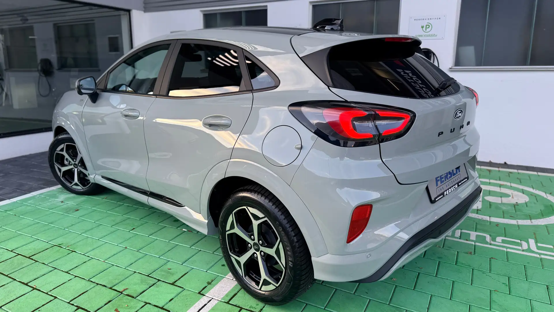 Ford Puma Autom. ST-Line Navi SYNC4 DAB 360° Kamera Gris - 2