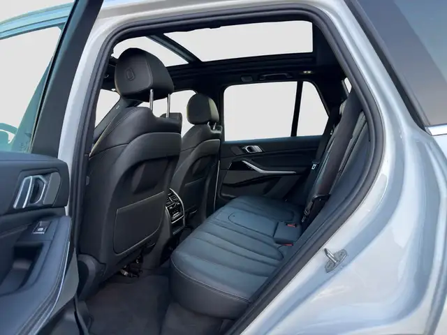 BMW X5 xDrive 30 d M Sport Ansicht 12