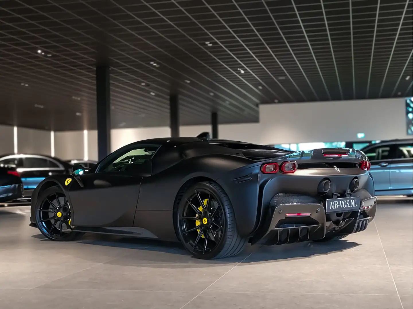 Ferrari SF90 Stradale 4.0 V8 Assetto Fiorano Novitec | Full Carbon Černá - 2