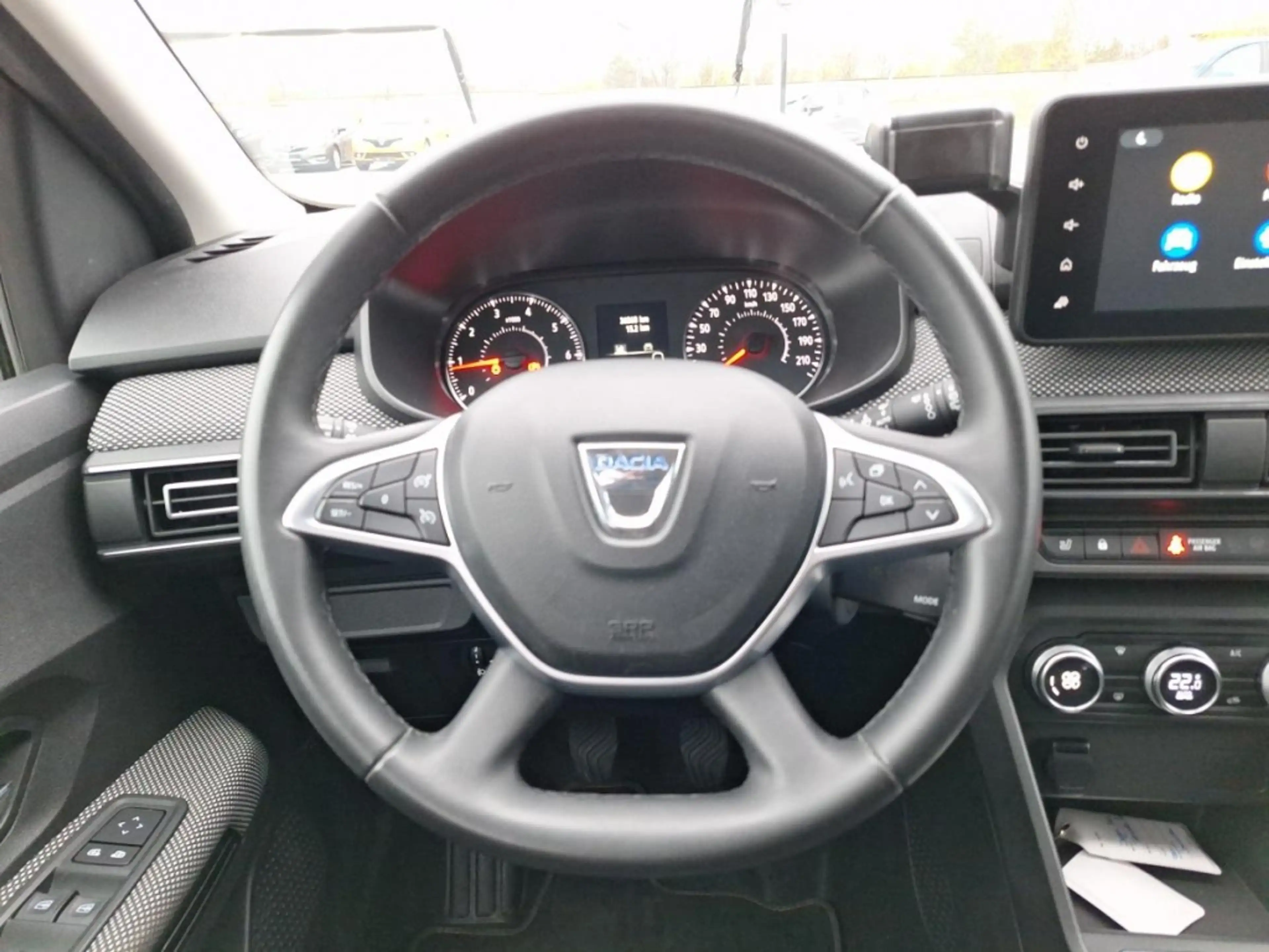 Dacia Jogger Extreme TCe 110 5-sitzig — photo 12