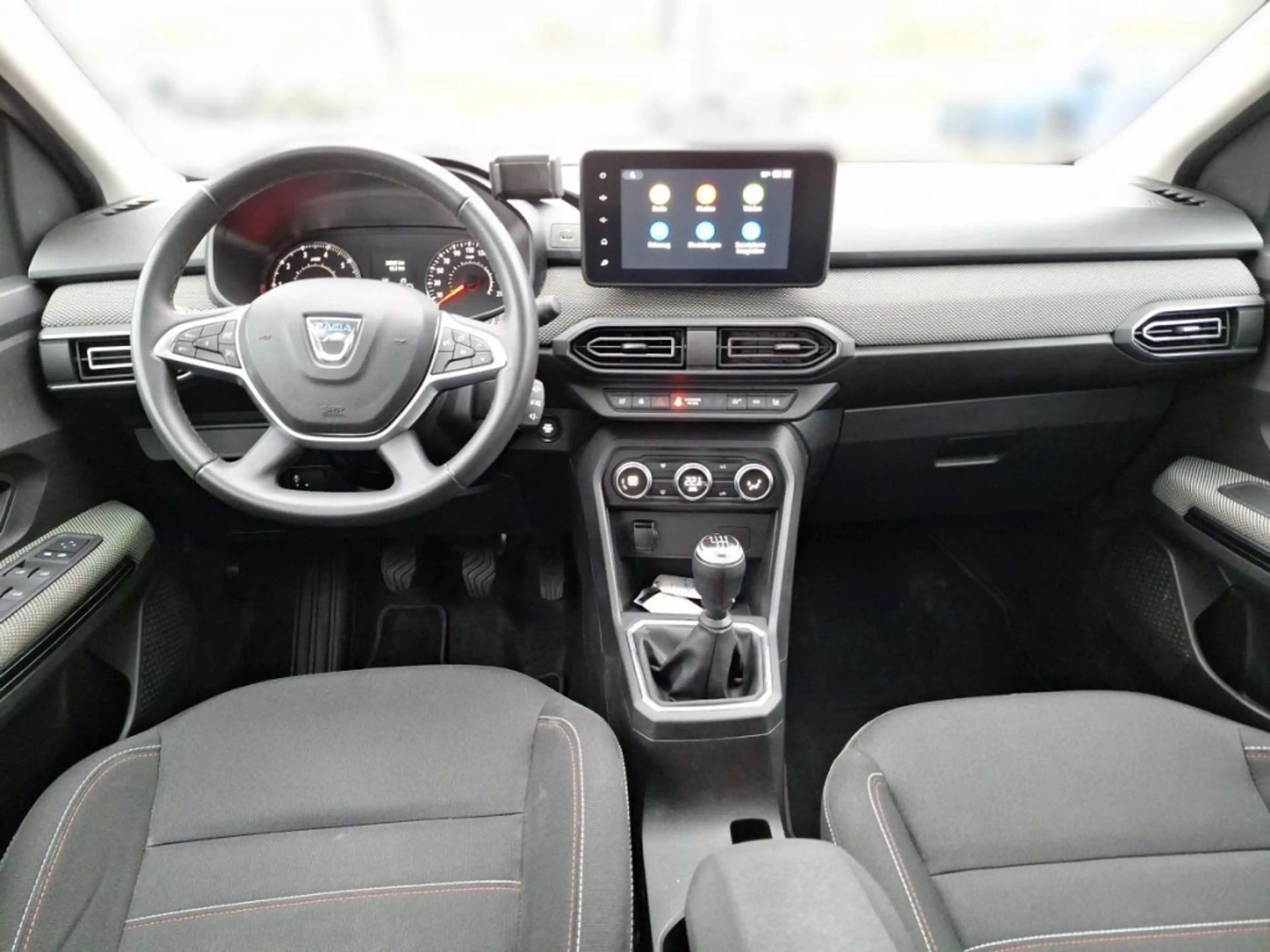 Dacia Jogger Extreme TCe 110 5-sitzig — photo 4