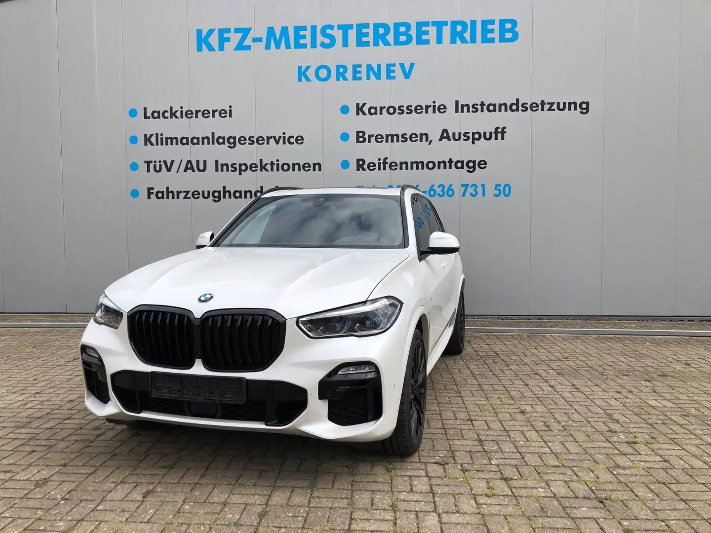 BMW X5 xDrive30d Navi HUD 22 Zoll AHK Harman Laser Blanc - 1