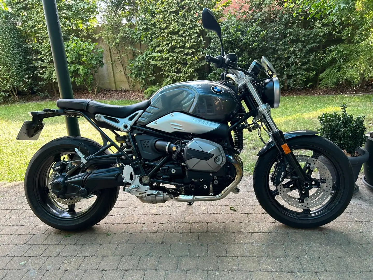 BMW R nineT pure Gris - 1