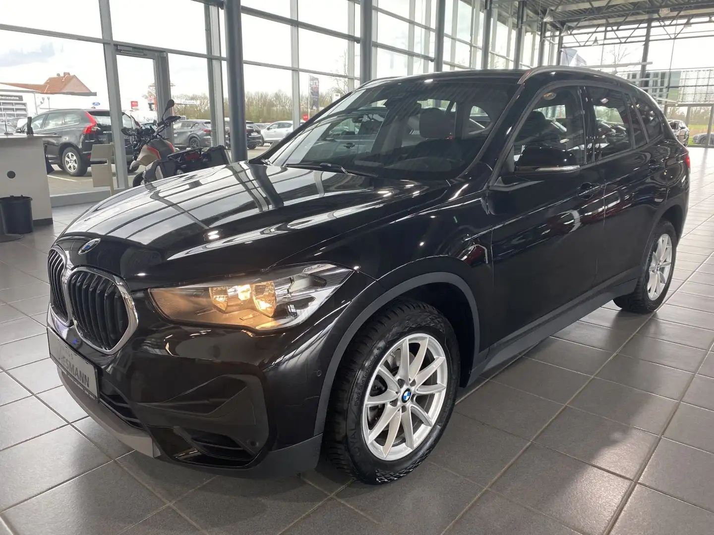 BMW Baureihe X1 (F48)(2015- ) sDrive 18 i Advantage Nero - 2