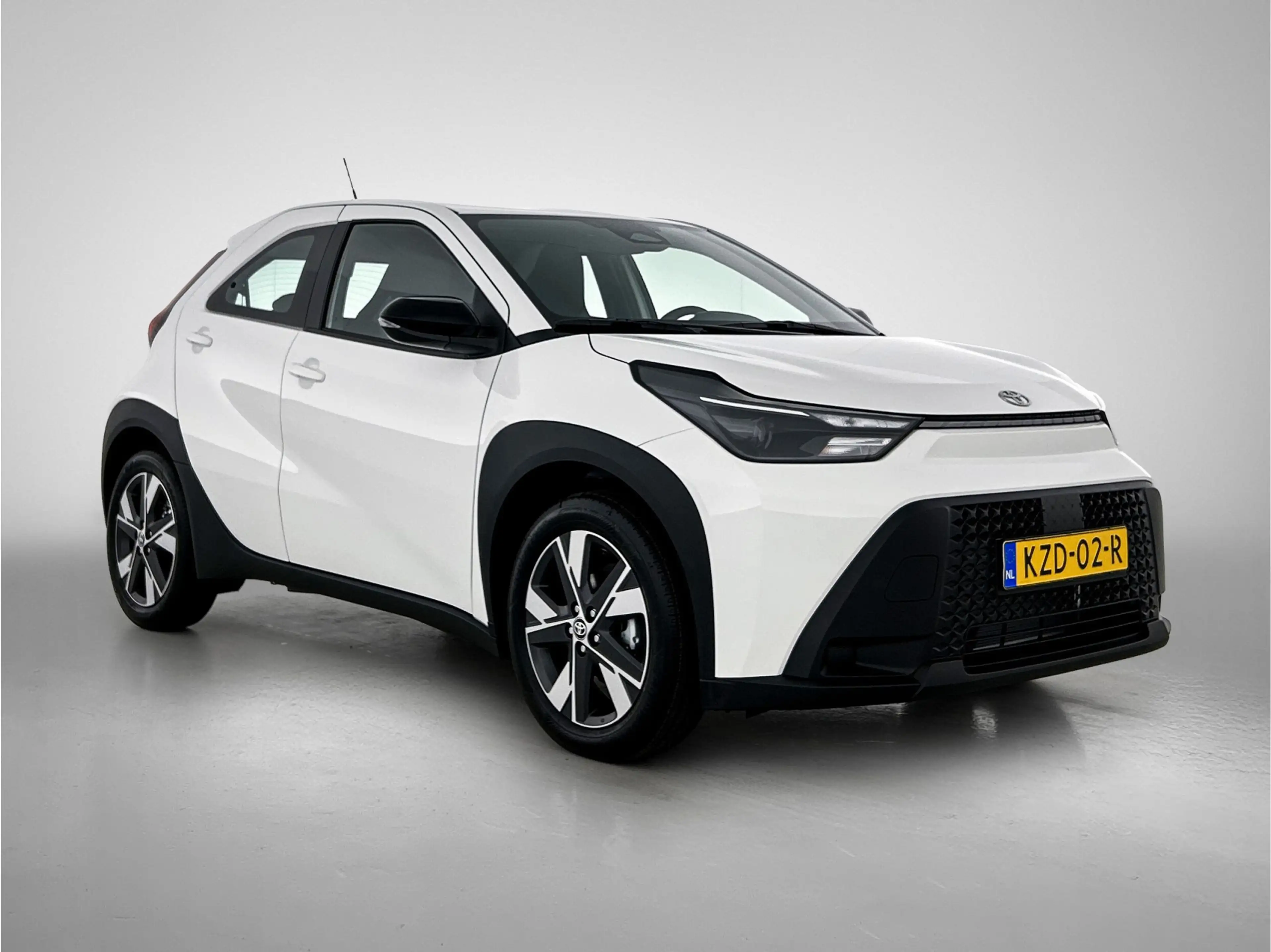 Toyota Aygo X Hybrid 115 play | Carplay | Camera | Adaptive Crui — photo 13