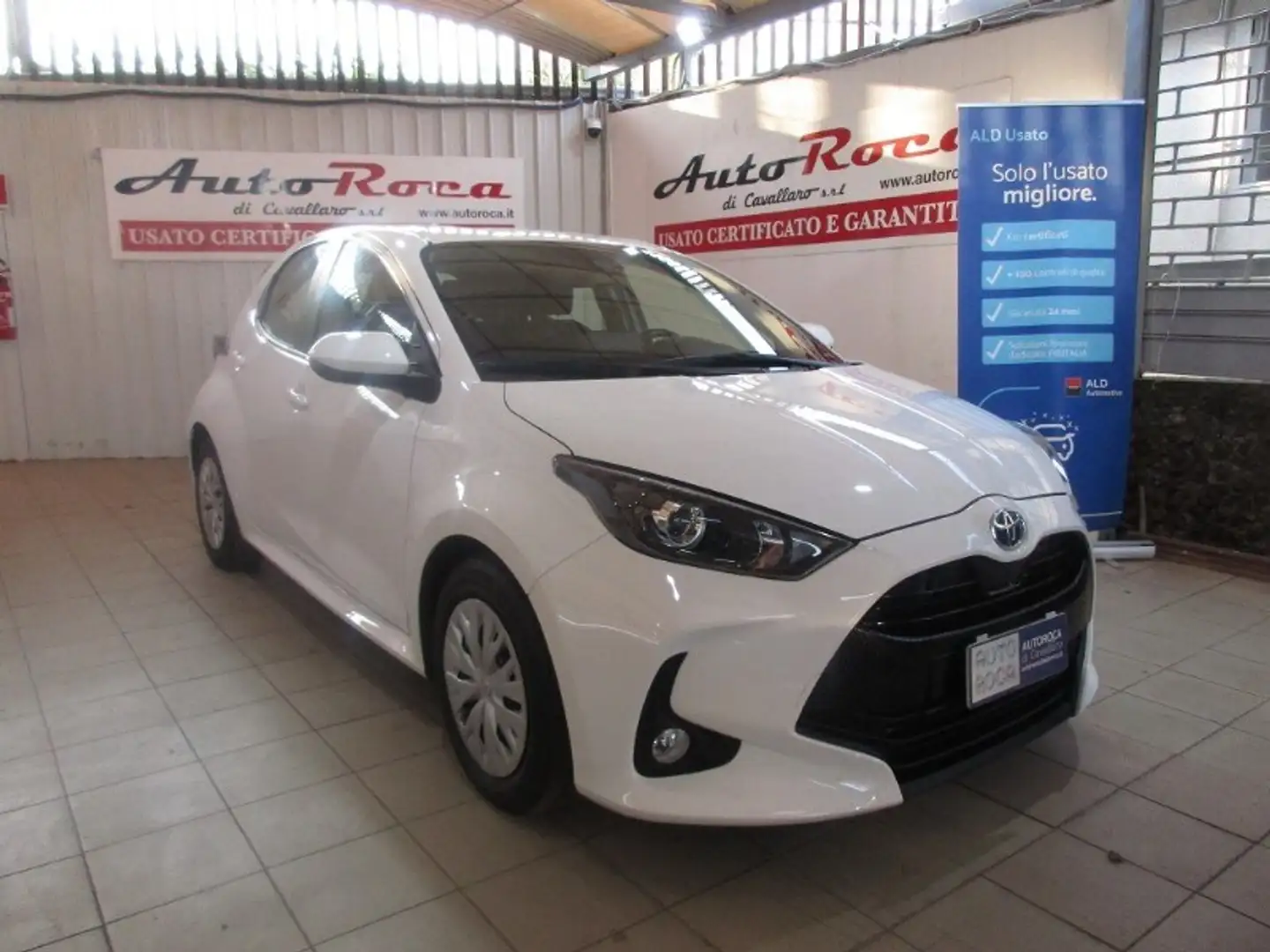Toyota Yaris Yaris 1.5 Hybrid 5 porte Business Blanco - 2