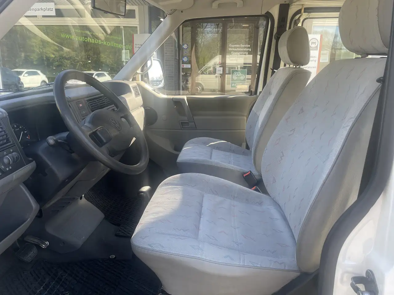 Volkswagen T4 Kombi 2.5 Automatik hoch lang Stdhzg*Markise, foto 7