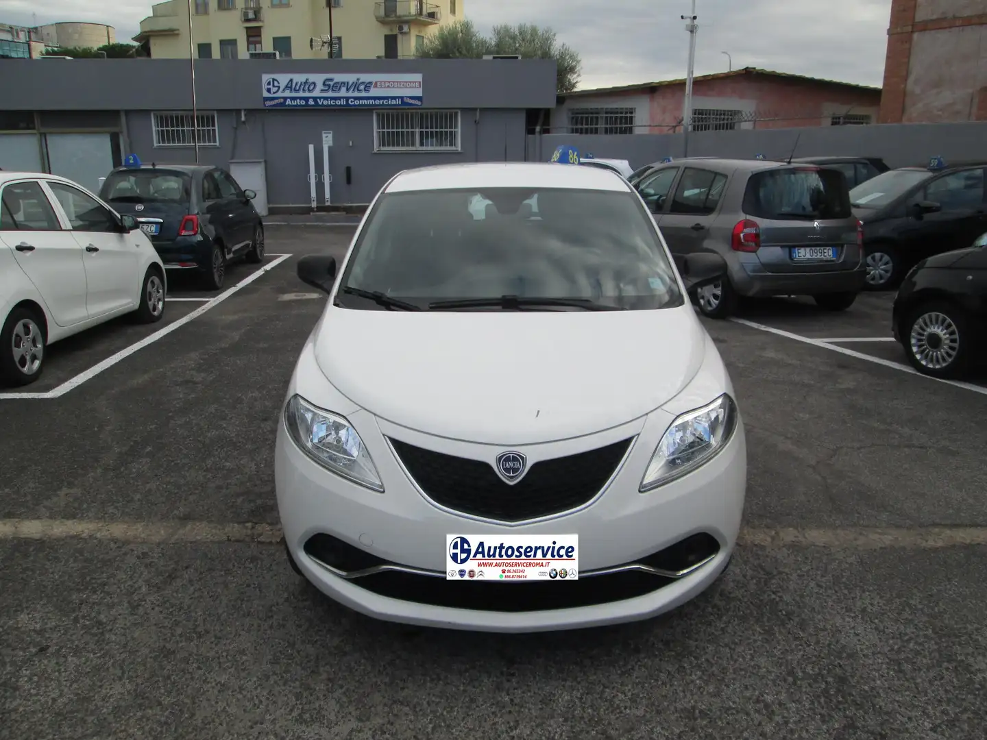 Lancia Ypsilon Ypsilon 1.2 Gold ecochic Gpl 69cv my16 Bianco - 1