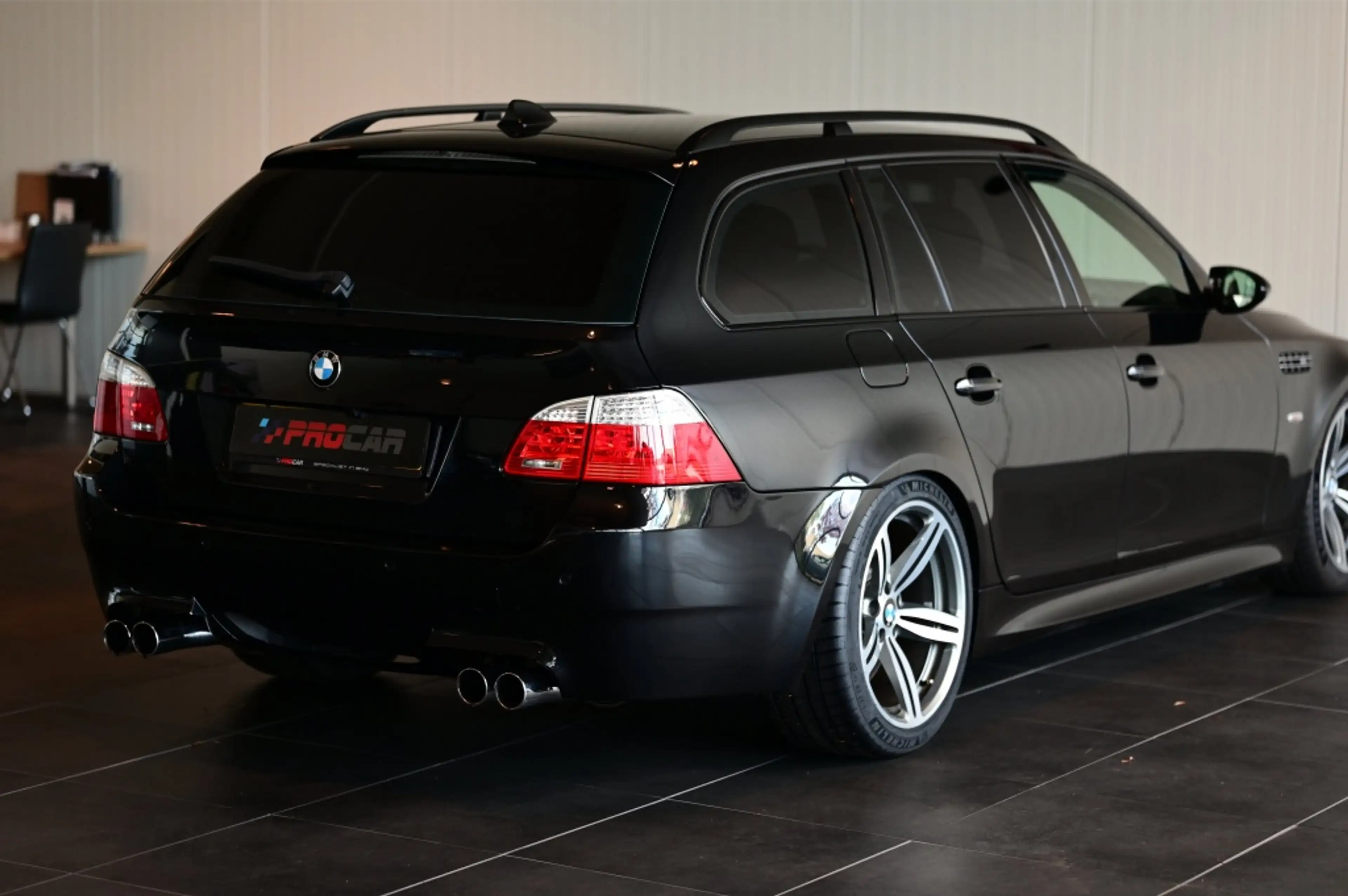BMW M5 5-serie Touring ESS 680PK! BTW auto — photo 13