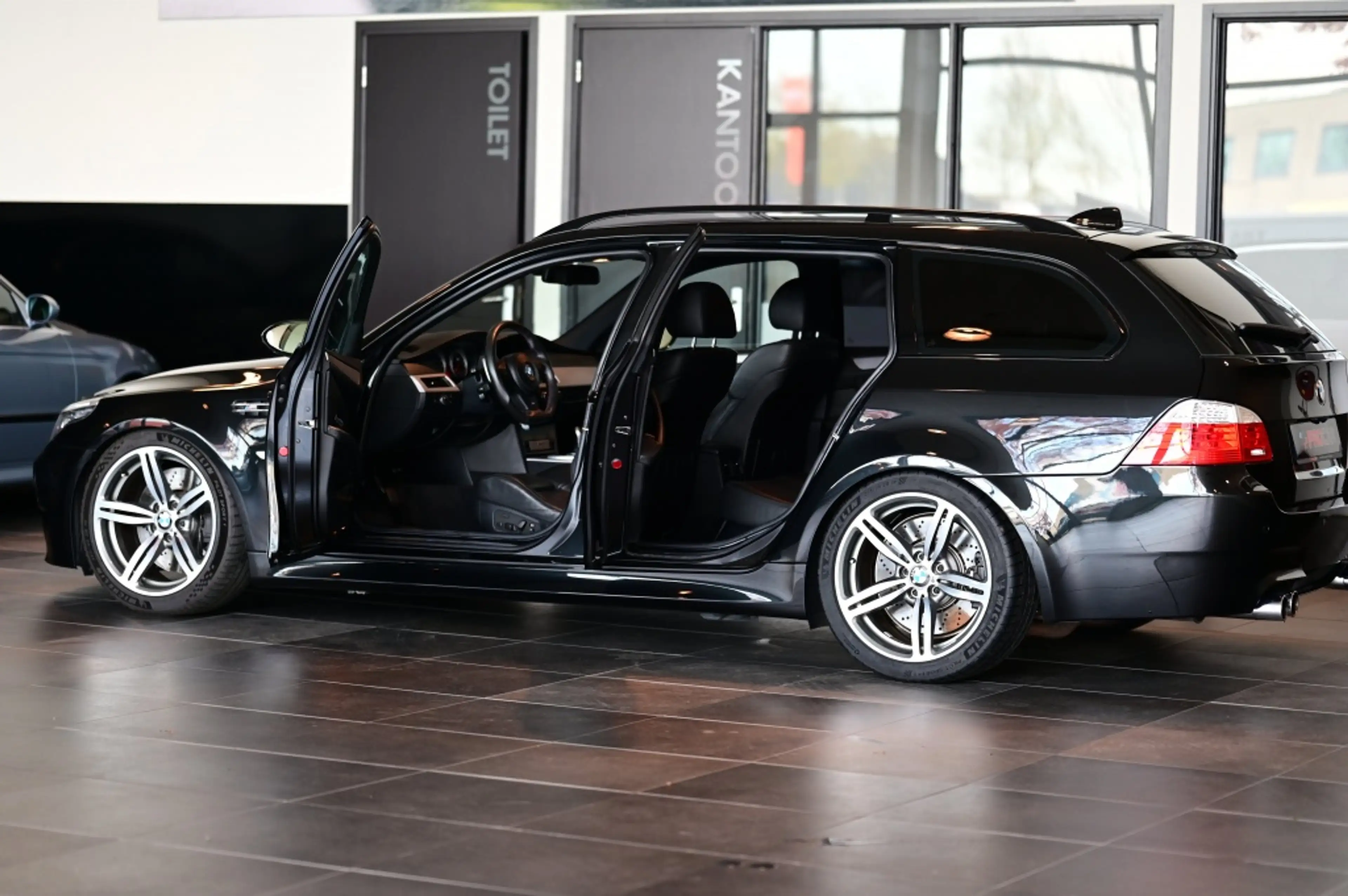 BMW M5 5-serie Touring ESS 680PK! BTW auto — photo 14