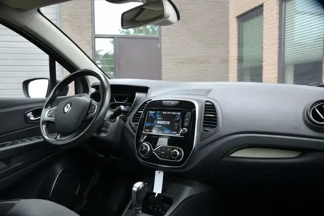 Renault Captur view 11