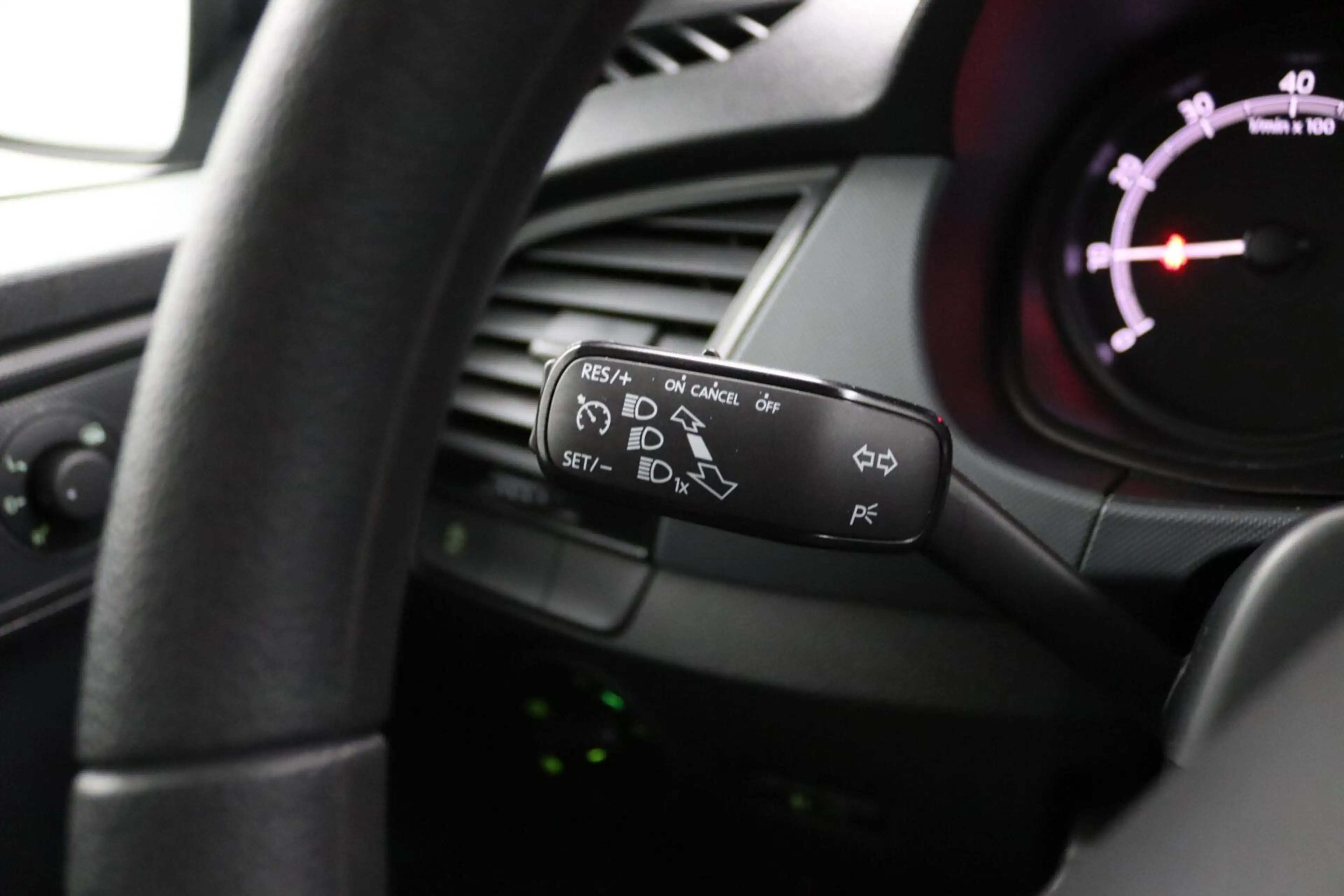 Skoda Fabia Combi 1.0 MPI Active | Airco | Cruise control | — photo 19