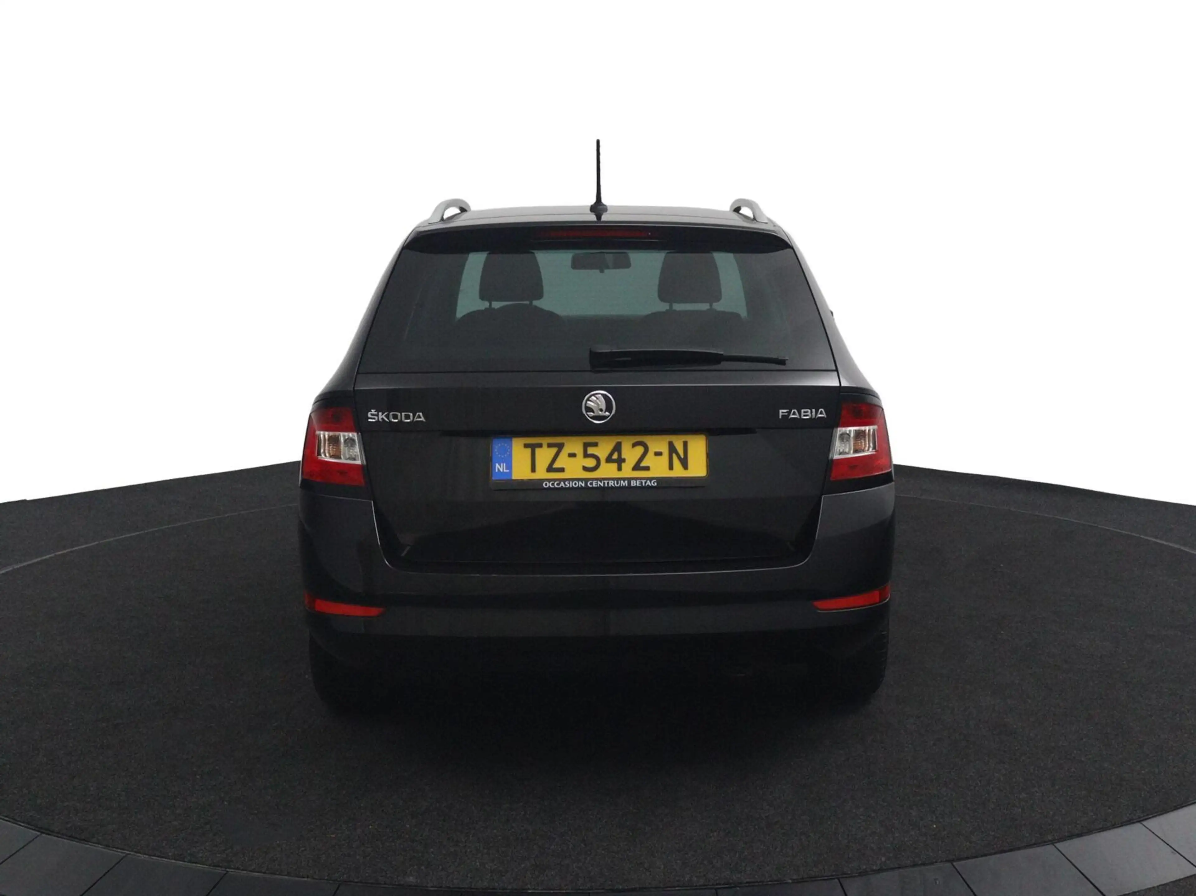 Skoda Fabia Combi 1.0 MPI Active | Airco | Cruise control | — photo 32